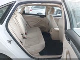 Volkswagen Passat 1.8T S 1VWAT7A31HC076606 снимка