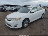 Toyota Camry Le 4T4BF1FKXCR197389 снимка