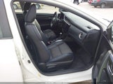 Toyota Corolla Se 5YFBURHE1JP761712 снимка
