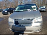 Chrysler Town & Country Limited 2A8HR64X28R663566 fotografie