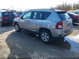 Jeep Compass Latitude 1C4NJCEA5GD792610 снимка