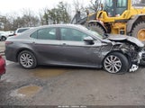 Toyota Camry Le 4T1C11AK8NU631204 photo