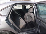 Volkswagen Passat S 1VWAP7A34DC074668 снимка