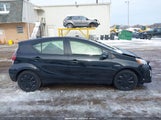 Toyota Prius C Two JTDKDTB39G1121779 снимка
