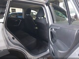 Toyota Rav4 Xle 2T3P1RFV5RC485443 снимка