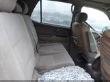 Toyota Sequoia Sr5 V8 5TDBT44A32S116996 снимка