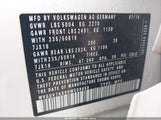 Volkswagen Tiguan 2.0T Sport WVGUV7AX9HW509659 photo