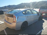Toyota Prius Two JTDKN3DU4D0341853 photo