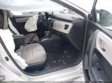 Toyota Corolla Le 5YFBURHE6GP384514 снимка