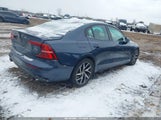 Volvo S60 T6 Momentum 7JRA22TK1KG006554 photo