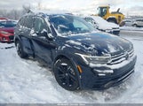 Volkswagen Tiguan 2.0T Se R-Line Black 3VV8B7AXXPM138820 photo