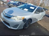 Toyota Camry Le 4T1BF1FK2DU708699 снимка