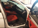 BMW X6 xDrive50I 5UXKU6C55F0F94361 снимка