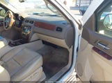 Chevrolet Suburban  Ltz 1GNUCKE07AR101859 снимка