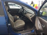 Hyundai Tucson Se KM8JU3AGXFU952216 fotografie