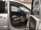 Chrysler Town & Country Touring-L 2C4RC1CG0ER200113 снимка