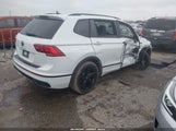 Volkswagen Tiguan 2.0T Se R-Line Black 3VVCB7AX9RM012087 photo