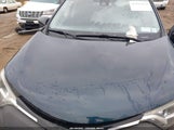 Toyota Rav4 Le JTMBFREV5JJ733057 снимка