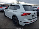 Volkswagen Tiguan 2.0T Se R-Line Black 3VV8B7AX2RM133002 photo