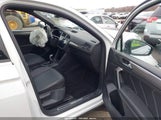 Volkswagen Tiguan 2.0T Se R-Line Black 3VV8B7AX2RM133002 photo