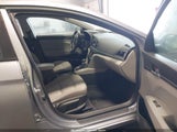 Hyundai Elantra Se 5NPD74LF8HH100284 снимка