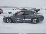 Honda Accord Hybrid JHMCR6F3XHC010387 fotografie