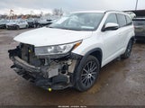 Toyota Highlander Se 5TDJZRFHXJS827207 снимка