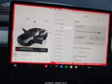 Tesla Model Y Awd/Long Range Dual Motor All-Wheel Drive 7SAYGDEE3PF754504 fotografie