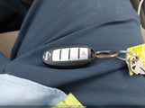 Nissan Kicks Sr 3N1CP5CUXKL528075 снимка