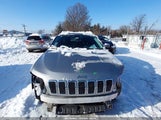 Jeep Cherokee Latitude Plus 4X4 1C4PJMLB6KD238978 снимка