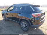Jeep Compass Latitude 4X4 3C4NJDBBXKT600409 снимка