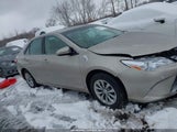 Toyota Camry Hybrid Le 4T1BD1FKXFU141795 fotografie