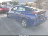 Toyota Prius Three JTDKARFU6H3539902 снимка