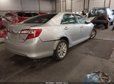 Toyota Camry Hybrid Xle 4T1BD1FK1CU024117 photo
