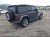 Jeep Wrangler Unlimited Sahara 4X4 1C4HJXEG1JW136604 снимка