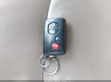 Toyota Highlander Hybrid Limited JTEEW44A982023576 снимка