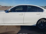 BMW 330I 3MW5R1J01N8C46761 снимка