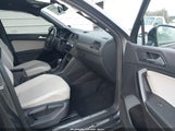 Volkswagen Tiguan 2.0T Se/2.0T Se R-Line Black/2.0T Sel 3VV2B7AX2MM023968 fotografie