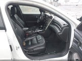 Chevrolet Malibu 2Lt 1G11D5SL6FU115631 снимка