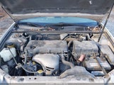 Toyota Camry Le 4T1BE32K83U784821 снимка