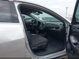 Chevrolet Malibu Fwd Lt 1G1ZD5ST1NF114098 photo