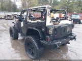 Jeep Wrangler X 1J4FA241X8L624642 снимка