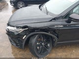 Volkswagen Tiguan 2.0T Se R-Line Black 3VVCB7AX6NM133766 photo