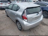 Toyota Prius C Two JTDKDTB31F1107146 снимка