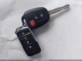 Toyota Rav4 Le JTMBFREV0D5003022 снимка