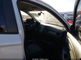 Mitsubishi Outlander Es JA4AD2A39EZ010469 снимка
