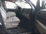 Toyota Tundra Grade 5.7L V8 5TFRY5F18BX109975 снимка