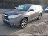 Toyota Highlander Le Plus V6 5TDBKRFHXES056097 fotografie