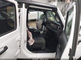 Jeep Gladiator Willys 4X4 1C6HJTAG8ML560325 снимка