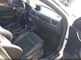 Audi Q3 2.0T Premium/2.0T Sport Premium WA1JCCFS5JR002940 снимка